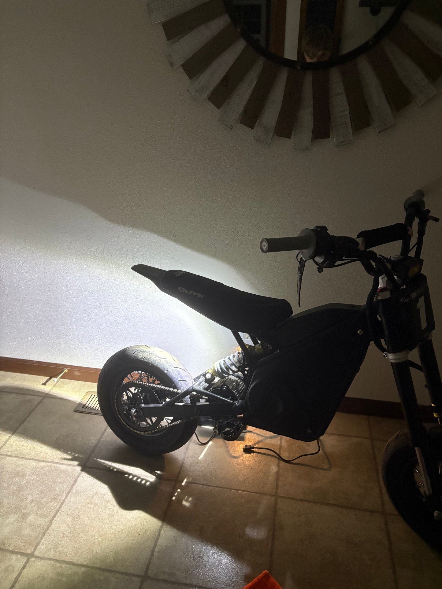 Wireless rock lights